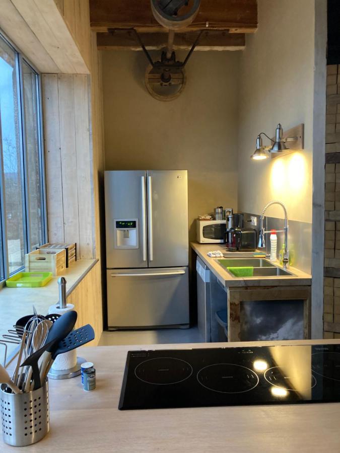 Gite L'Atelier De Tournerie Montigny-sur-l'Ain Bagian luar foto